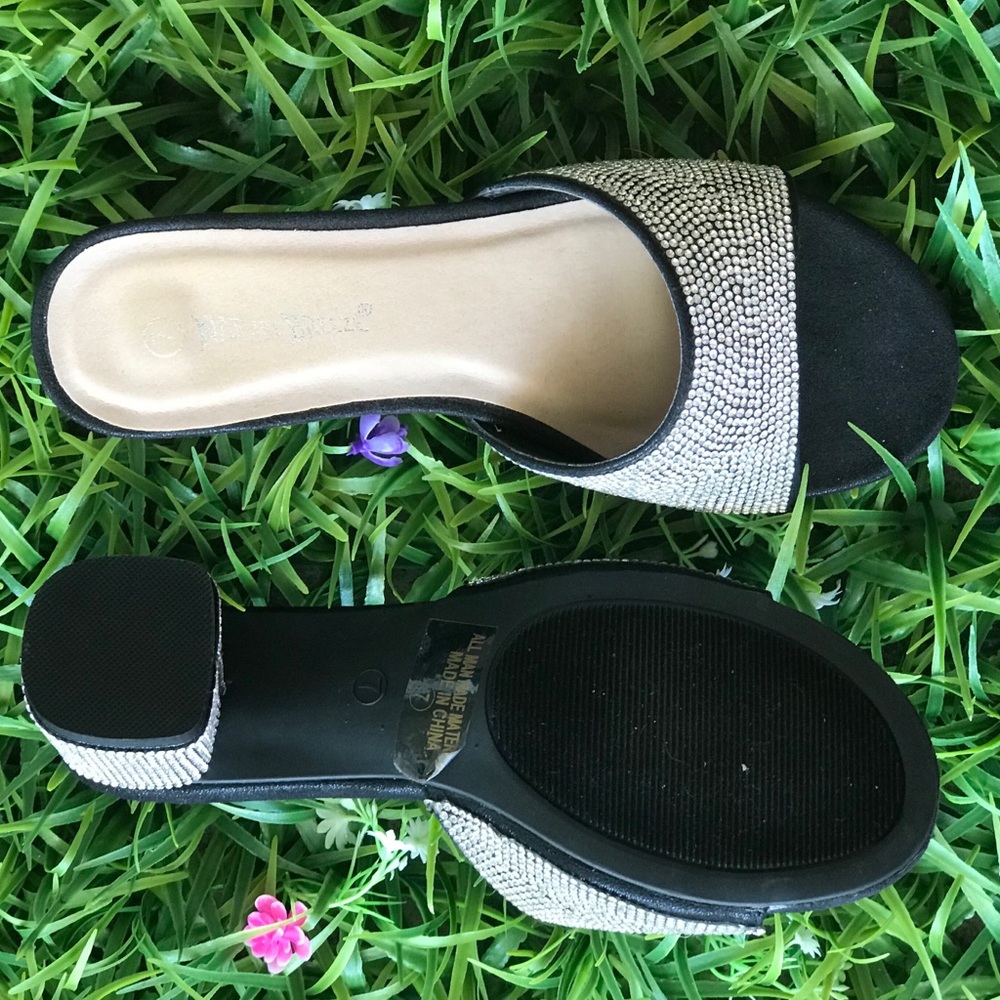 1 Left! NB Rhinestone Black Heel Mule Sandals - Picture 6 of 8